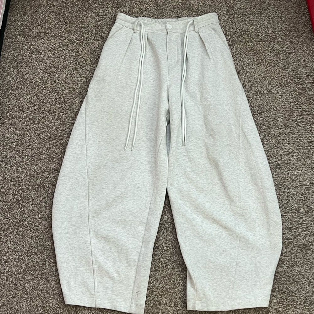 DRESSED IN LALA BADDIE BARREL SWEATPANT TROUSERS SIZE SMALL